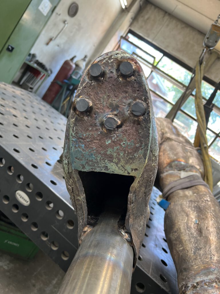 Gerd Müllers Schuhe aus Bronze